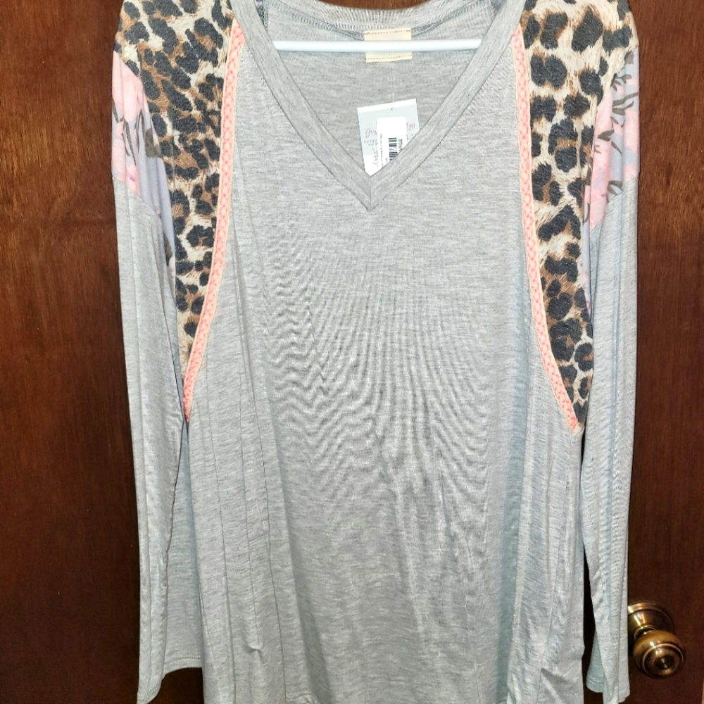 Long sleeve top